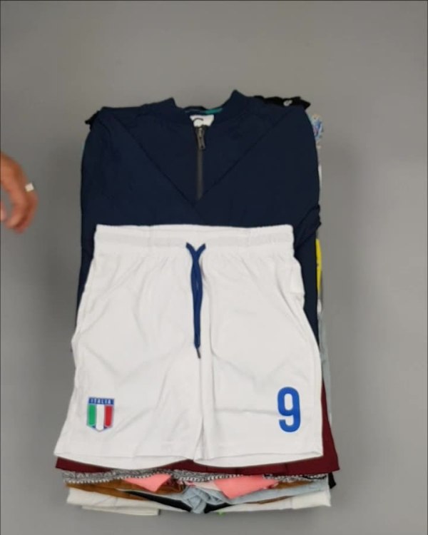 Фотография  680 - CUBUS детский микс лето (Children CUBUS mix)#15 кг, ЛОТ №2511 оптом в Пензе и Пензенской области