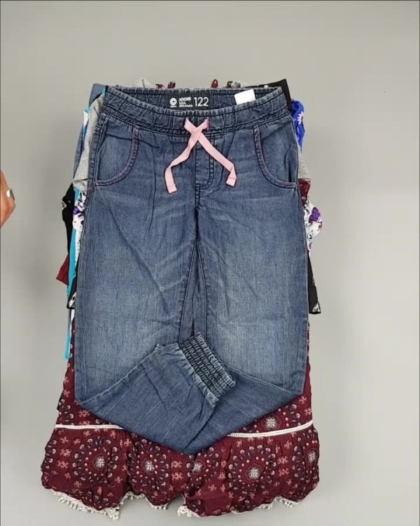 Фотография  502 - CUBUS детский микс лето (Children CUBUS mix)#15 кг, ЛОТ №2515 оптом в Пензе и Пензенской области