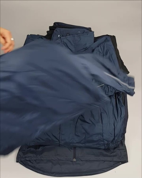 Фотография  873 - Куртки СПОРТ СТОК дети#10 кг , Лот№ 2641 оптом в Пензе и Пензенской области