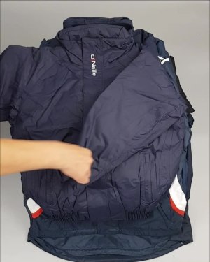 Фотография  244 - Куртки СПОРТ СТОК дети#10 кг , Лот№ 2641 оптом в Пензе и Пензенской области