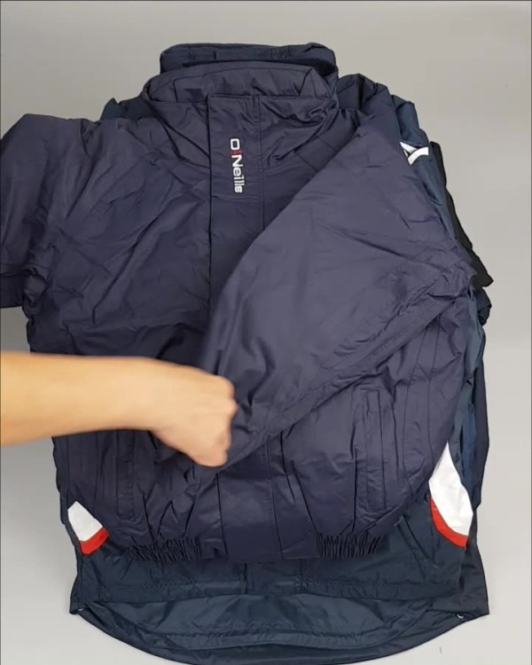 Фотография  977 - Куртки СПОРТ СТОК дети#10 кг , Лот№ 2641 оптом в Пензе и Пензенской области