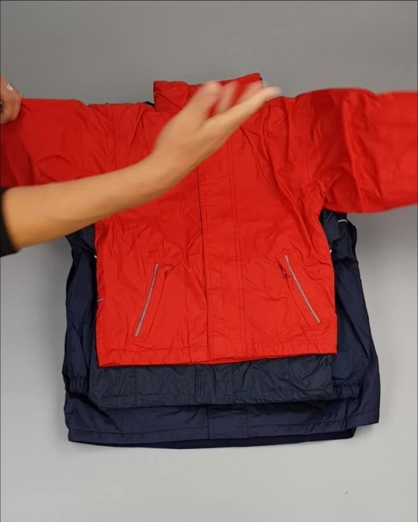 Фотография  781 - Куртки СПОРТ СТОК дети#10 кг , Лот№ 2643 оптом в Пензе и Пензенской области