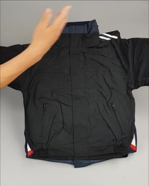 Фотография  231 - Куртки СПОРТ СТОК дети#10 кг , Лот№ 2643 оптом в Пензе и Пензенской области