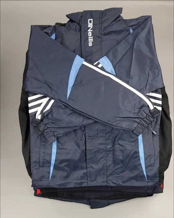 Фотография  928 - Куртки СПОРТ СТОК дети#10 кг , Лот№ 2643 оптом в Пензе и Пензенской области