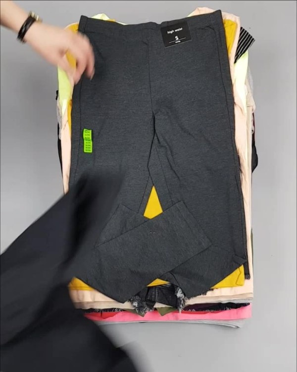 Фотография  678 - Женский летний микс LPP, 8,8 кг, ЛОТ №3776 оптом в Пензе и Пензенской области