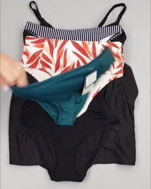 Фотография  679 - Купальники Chantelle#30 шт, ЛОТ №4410 оптом в Пензе и Пензенской области