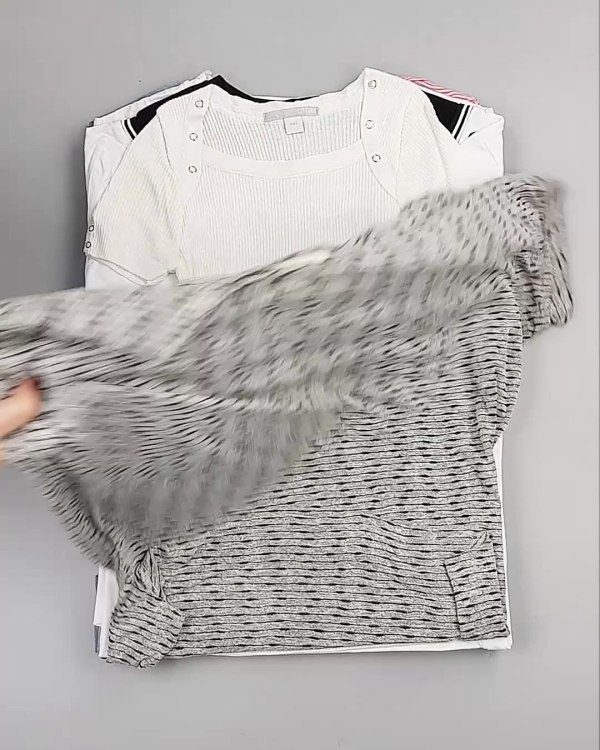 Фотография  712 - Футболки Корея#20 шт, ЛОТ №5068 оптом в Пензе и Пензенской области