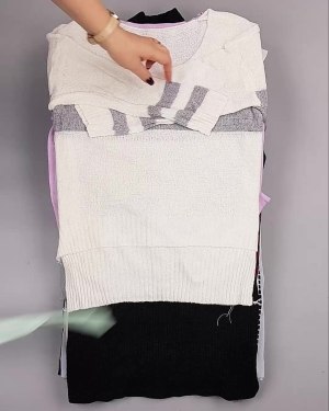 Фотография  674 - Джемпера легкие Корея#20 шт, ЛОТ №5083 оптом в Пензе и Пензенской области