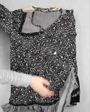 Фотография  827 - Платья Корея#20 шт, ЛОТ №5613 оптом в Пензе и Пензенской области