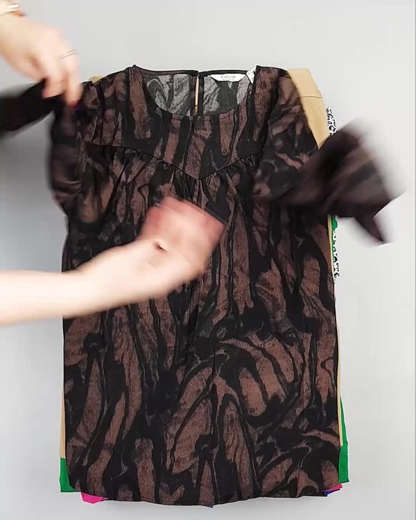 Фотография  321 - DK, Bestseller + Summer mix#15 кг, ЛОТ №5626 оптом в Пензе и Пензенской области