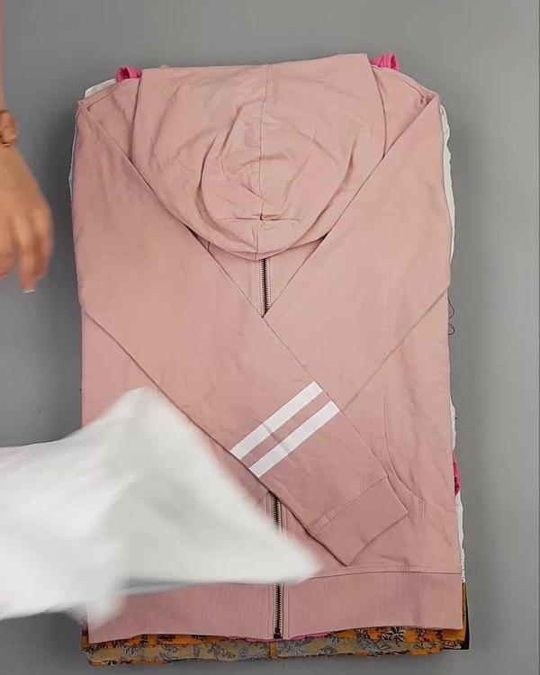 Фотография  805 - OVS Summer м/ж mix#15 кг, ЛОТ №5799 оптом в Пензе и Пензенской области