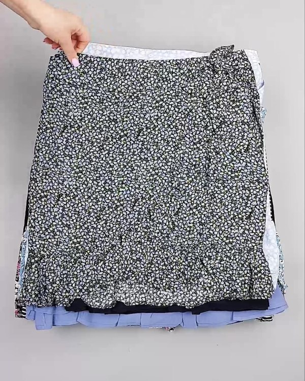 Фотография  371 - Юбки Bestseller 44#5 кг, ЛОТ №6121 оптом в Пензе и Пензенской области