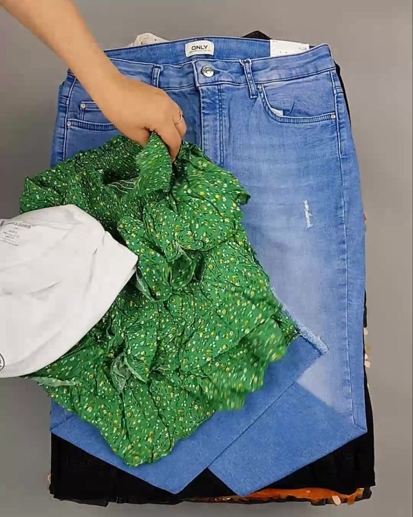 Фотография  449 - DK, Bestseller Summer mix#50 кг, ЛОТ №6186 оптом в Пензе и Пензенской области