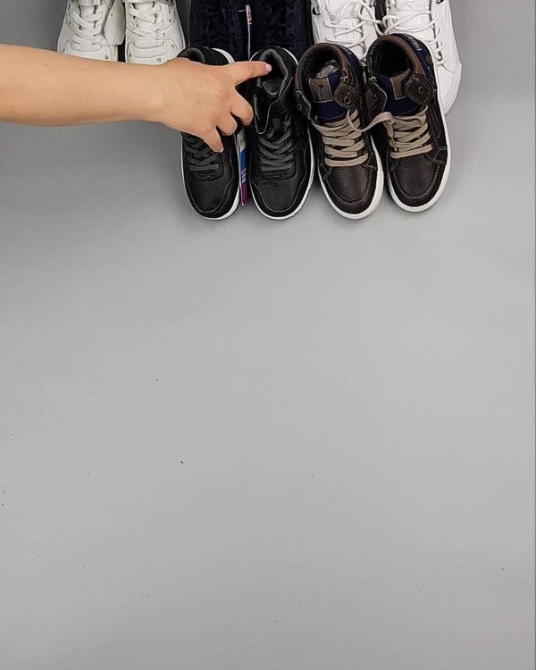 Фотография  554 - Обувь СТОК дети лето#15,4 кг, ЛОТ №6192 оптом в Пензе и Пензенской области