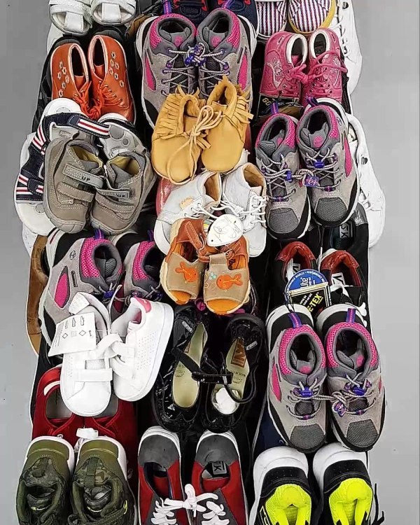 Фотография  347 - Обувь СТОК дети лето#15,4 кг, ЛОТ №6192 оптом в Пензе и Пензенской области