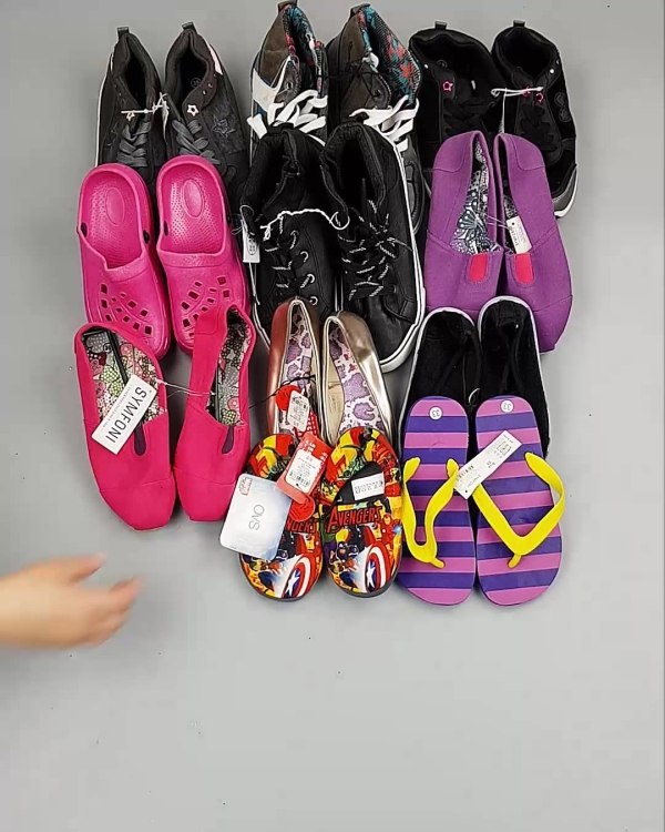 Фотография  935 - Обувь детская СТОК Summer#6,15 кг, ЛОТ №6197 оптом в Пензе и Пензенской области