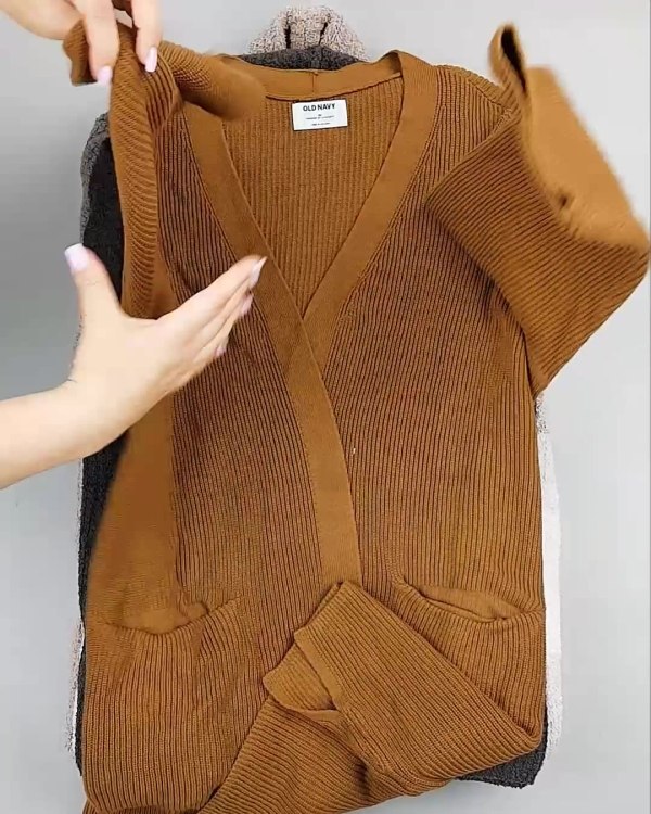 Фотография  398 - Кардиганы СТОК CAN#10 кг, ЛОТ №6474 оптом в Пензе и Пензенской области