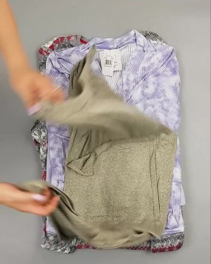 Фотография  232 - Домашняя одежда CAN#10 кг, ЛОТ №6482 оптом в Пензе и Пензенской области