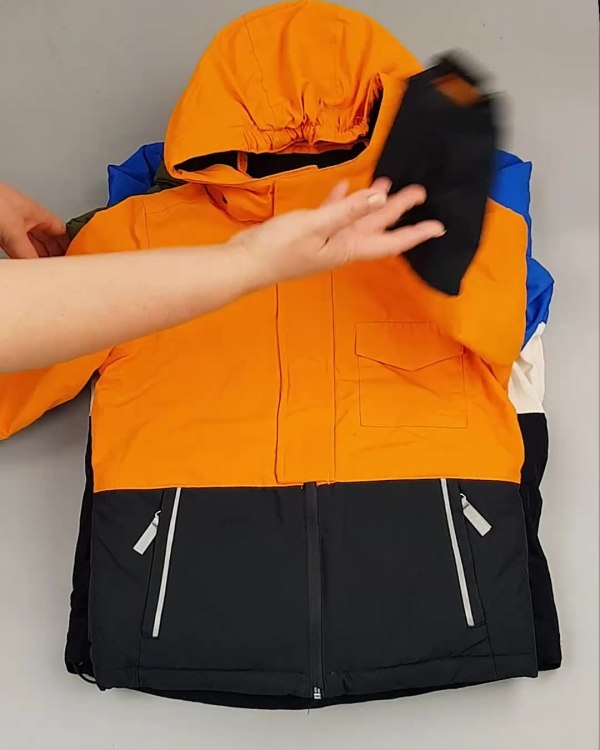 Фотография  544 - Верхняя одежда TCM kids 074#7 кг, ЛОТ №6681 оптом в Пензе и Пензенской области