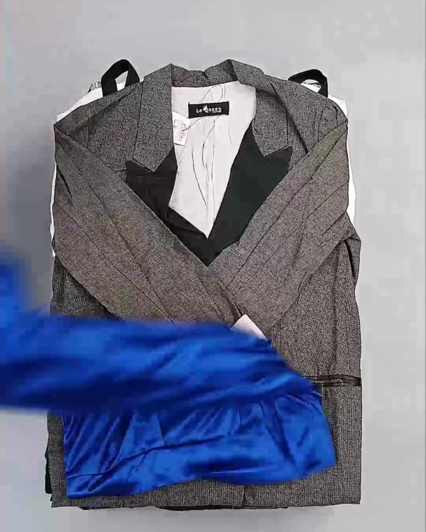 Фотография  890 - MILL STUDIO Spring mix#15 кг, ЛОТ №6786 оптом в Пензе и Пензенской области