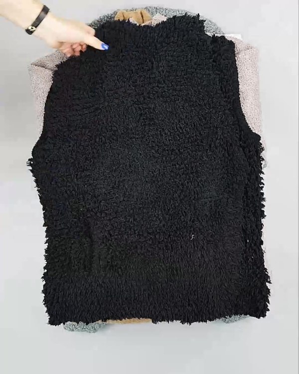 Фотография  340 - Кардиганы СТОК CAN#10 кг, ЛОТ №6887 оптом в Пензе и Пензенской области