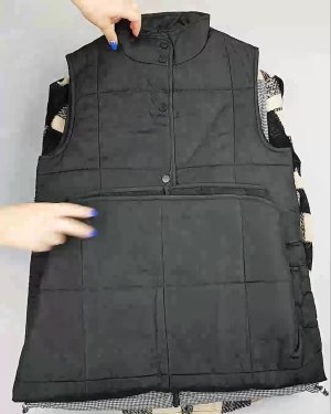 Фотография  415 - Верхняя одежда Дания#10,2 кг ЛОТ №6911 оптом в Пензе и Пензенской области