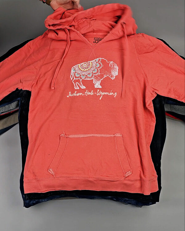 Фотография  191 - Толстовки СТОК CAN#15 кг, ЛОТ СТ-10133 оптом в Пензе и Пензенской области