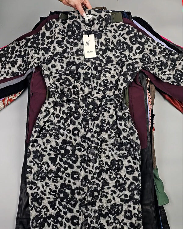 Фотография  251 - ДАНИЯ Winter mix 24#15 кг, ЛОТ СТ-10086 оптом в Пензе и Пензенской области