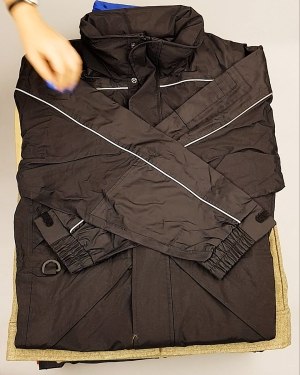 Фотография  785 - Ветровки CAN 084#10 кг, ЛОТ №6939 оптом в Пензе и Пензенской области