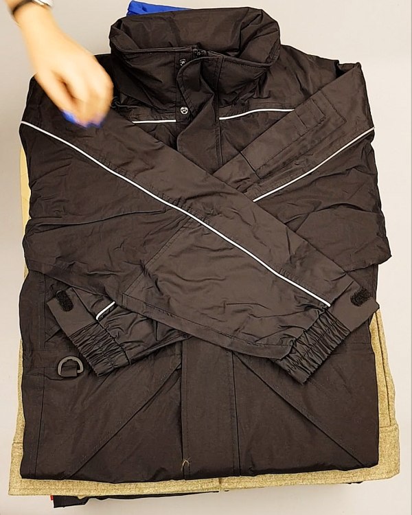 Фотография  286 - Ветровки CAN 084#10 кг, ЛОТ №6939 оптом в Пензе и Пензенской области