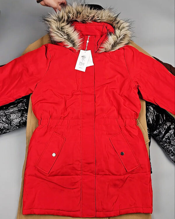 Фотография  457 - Верхняя одежда VILA#10,2 кг, ЛОТ №6825 оптом в Пензе и Пензенской области