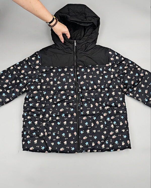 Фотография  833 - Верхняя одежда VILA#10,2 кг, ЛОТ №6825 оптом в Пензе и Пензенской области