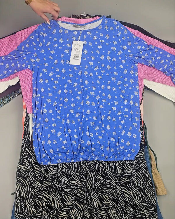 Фотография  665 - ДАНИЯ Winter mix 24#15 кг, ЛОТ СТ-10088 оптом в Пензе и Пензенской области