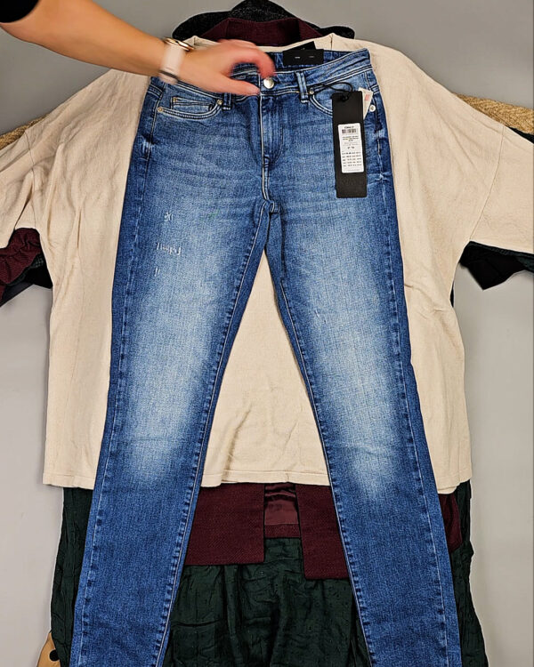 Фотография  877 - ONLY+Vero Moda Winter Mix 064#15 кг, ЛОТ СТ-10102 оптом в Пензе и Пензенской области