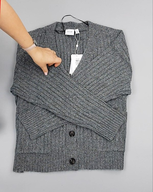 Фотография  294 - Кардиганы VILA W 104#7 кг, ЛОТ №7155 оптом в Пензе и Пензенской области