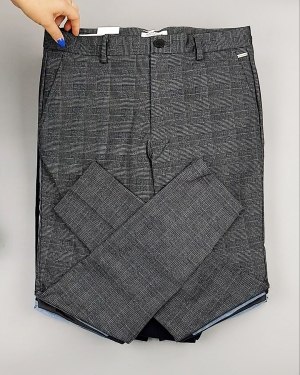 Фотография  791 - Брюки + джинсы JACK JONES 094#10 кг, ЛОТ №6963 оптом в Пензе и Пензенской области