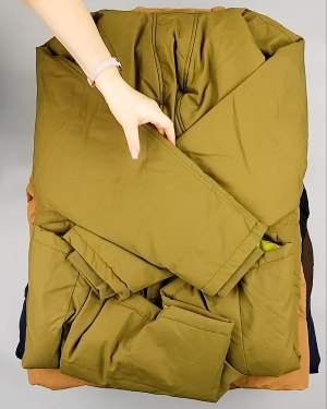 Фотография  414 - Верхняя одежда Дания#9,9 кг, ЛОТ №7057 оптом в Пензе и Пензенской области