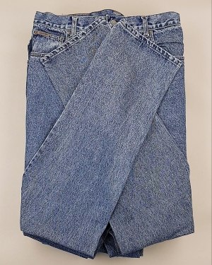 Купить Джинсы CALVIN KLEIN муж #7,6 кг, ЛОТ №7021 оптом в Пензе и Пензенской области