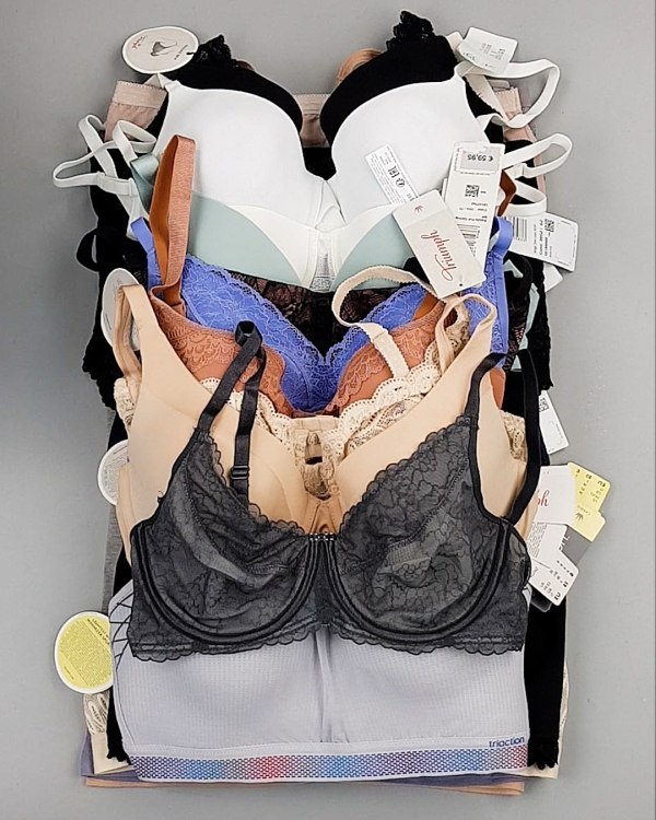 Фотография  196 - Нижнее белье TRIUMPH 104#33 шт, ЛОТ №7136 оптом в Пензе и Пензенской области