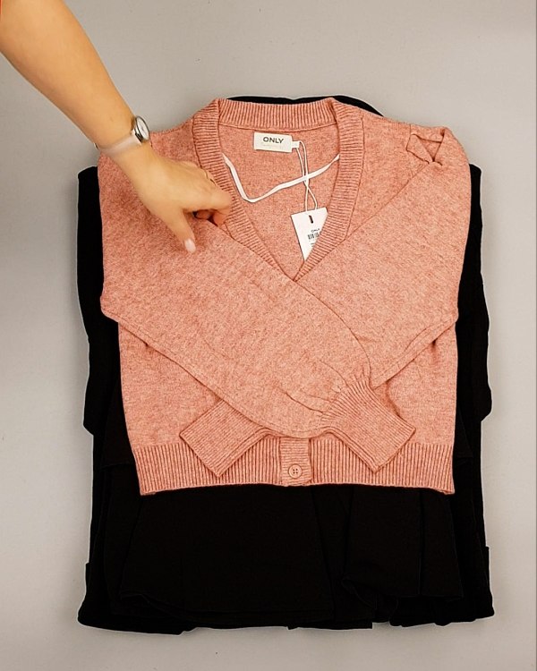 Фотография  744 - ONLY Winter mix 104#15 кг, ЛОТ №7182 оптом в Пензе и Пензенской области