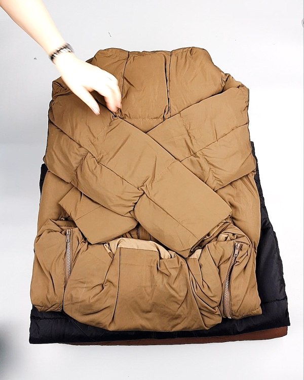 Фотография  797 - Верхняя одежда BESTSELLER Дания 104#10 кг, ЛОТ СТ-10158 оптом в Пензе и Пензенской области