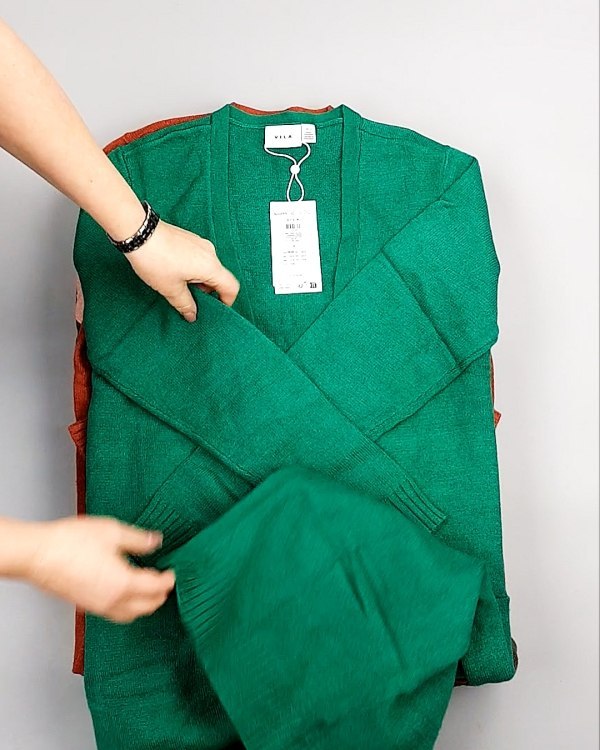 Фотография  589 - Кардиганы VILA W 104#7 кг, ЛОТ №7384 оптом в Пензе и Пензенской области