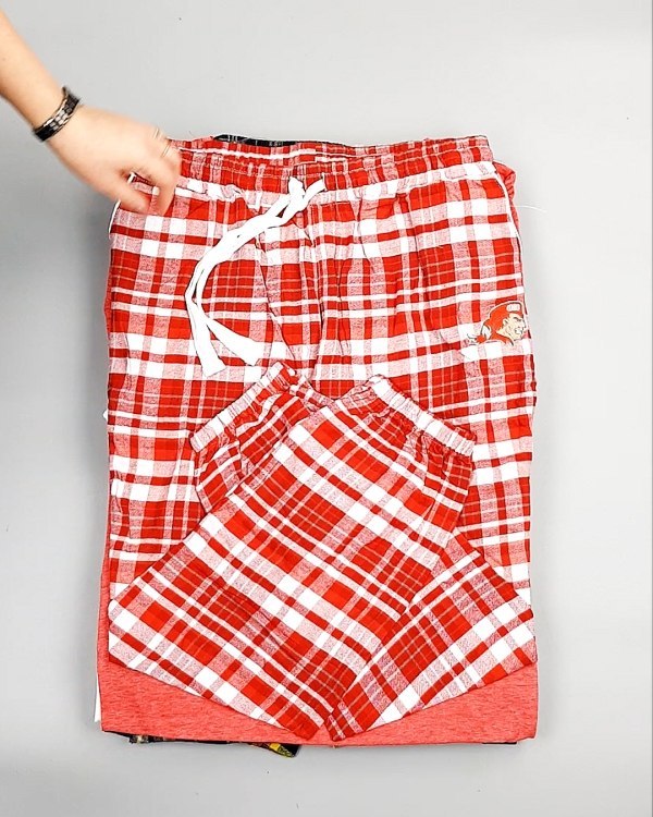 Фотография  276 - Домашняя одежда CAN 104#10 кг, ЛОТ №7328 оптом в Пензе и Пензенской области