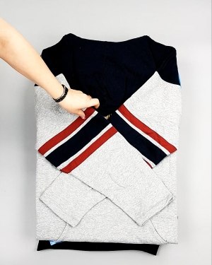 Фотография  384 - Толстовки СТОК CAN 0424#10 кг, ЛОТ №7447 оптом в Пензе и Пензенской области