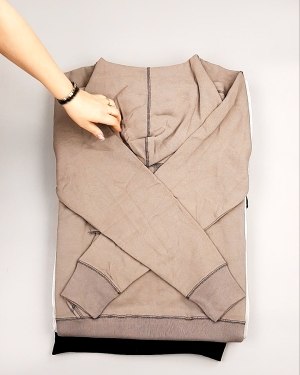 Фотография  742 - Толстовки СТОК CAN 0424#10 кг, ЛОТ №7447 оптом в Пензе и Пензенской области