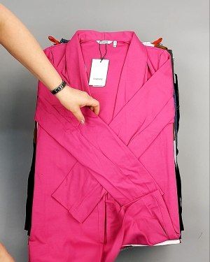 Фотография  866 - Bestseller Summer mix 104#15 кг, ЛОТ №7494 оптом в Пензе и Пензенской области