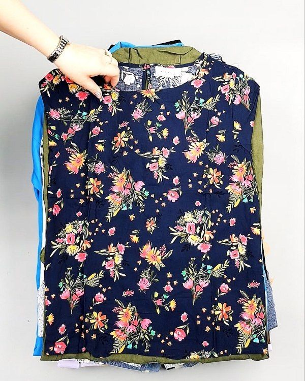 Фотография  557 - Bestseller Summer mix 104#15 кг, ЛОТ №7495 оптом в Пензе и Пензенской области