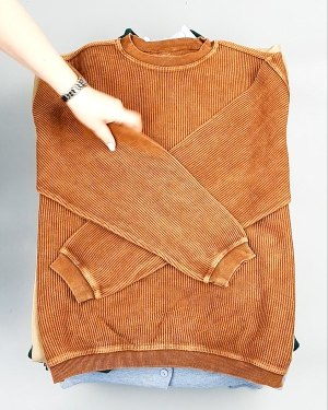 Фотография  601 - SWEATSHIRT CAN 084#10 кг, ЛОТ №7620 оптом в Пензе и Пензенской области