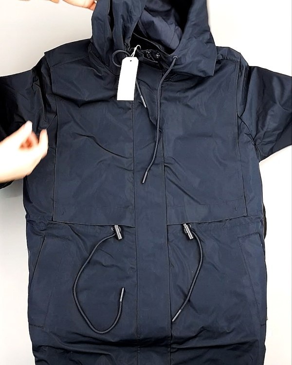 Фотография  746 - Верхняя одежда весна TOM TAILOR 124#7,8 кг, ЛОТ №7581 оптом в Пензе и Пензенской области