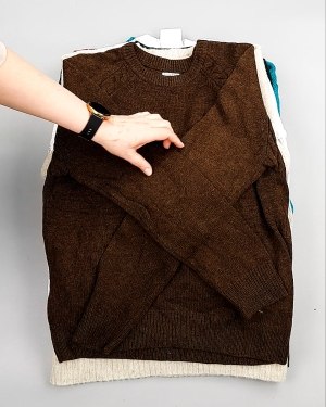 Фотография  332 - Джемпера СТОК CAN 084#7 кг, ЛОТ №7647 оптом в Пензе и Пензенской области